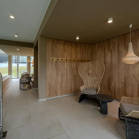 Marina Am Mit Pool Und Sauna 아파트