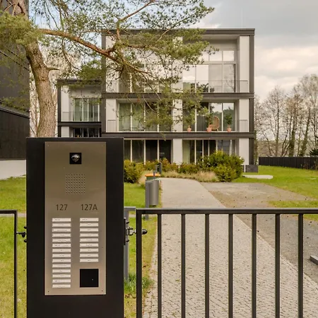 아파트 Marina Am Mit Pool Und Sauna 바트 자로